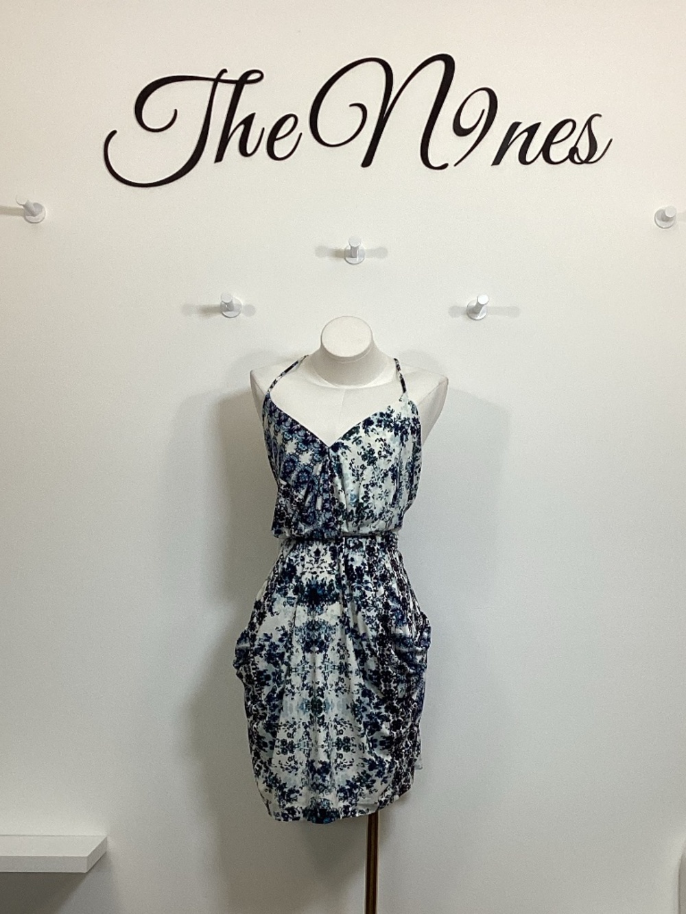 BCBG Generation Blue & White Razor Back Dress Large EUC